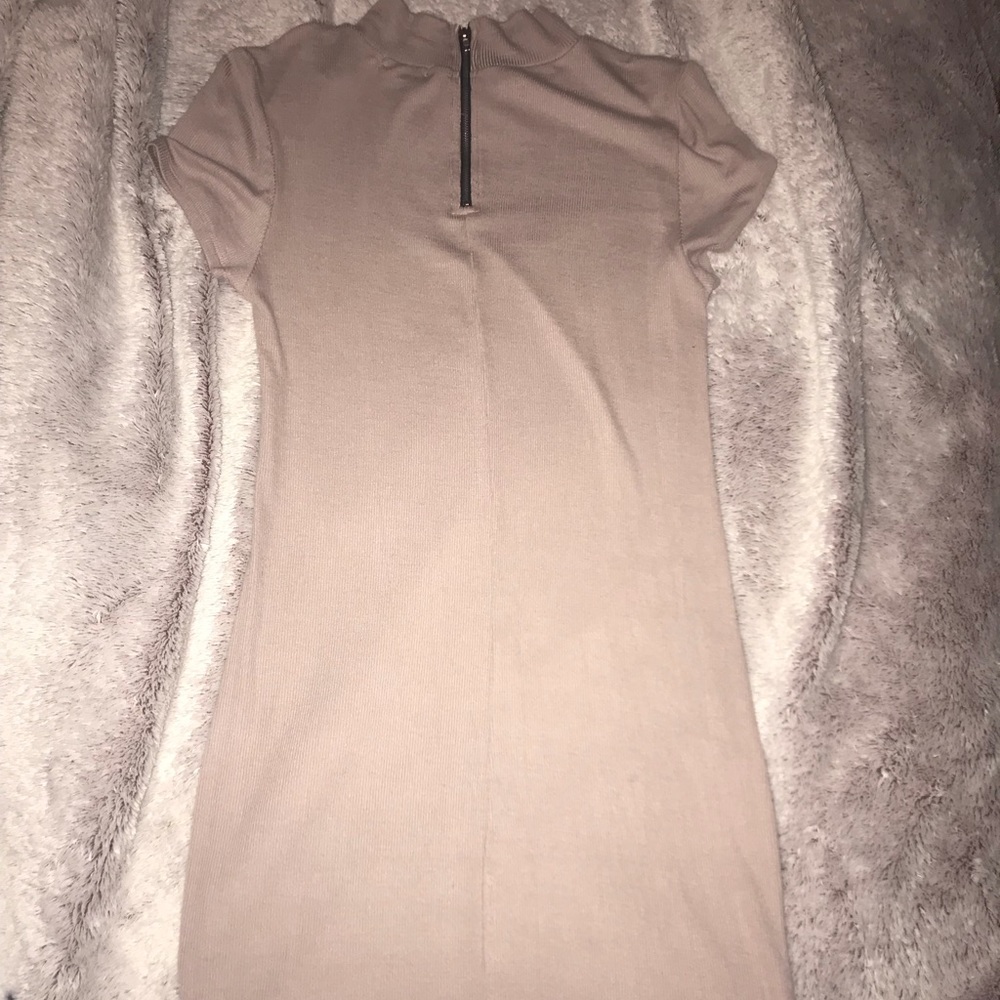 Collar zipper dress